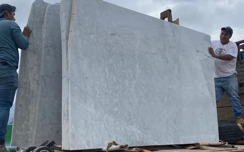 Proyecto con mármol Blanco Bego (foto 9)