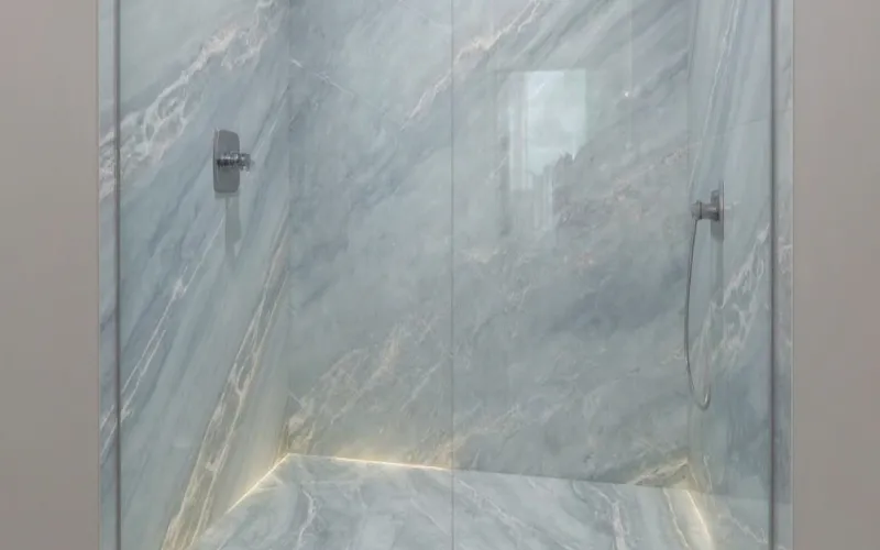 Proyecto con mármol Blanco Cristal (foto 14)